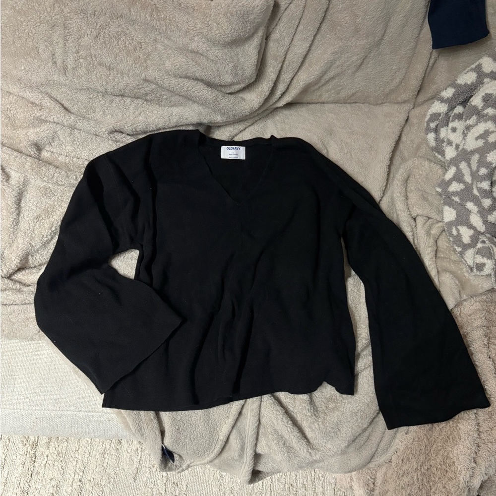 Old Navy Black V-Neck Blouse